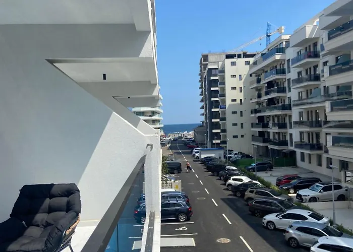 F&l Relax Mamaia Nord -apartament Cu Parcare Gratuita Διαμέρισμα